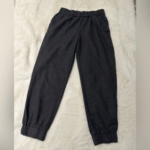 Aritzia Size (S) Wool Dress Pant Grey